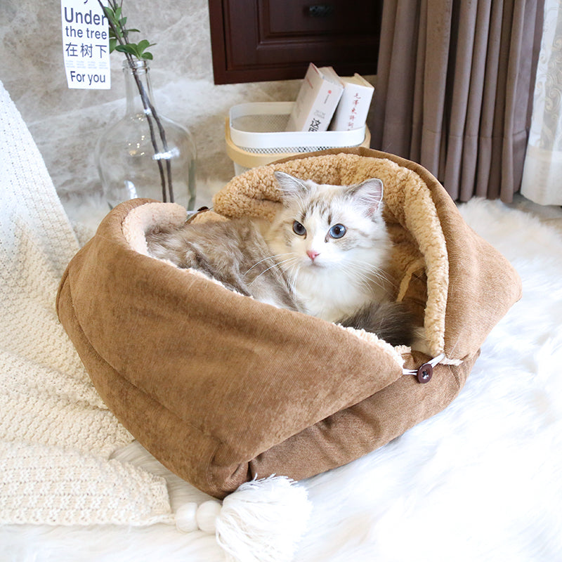 Warm and Comfortable Winter Cat Litter Mat, Foldable and Easy to Store