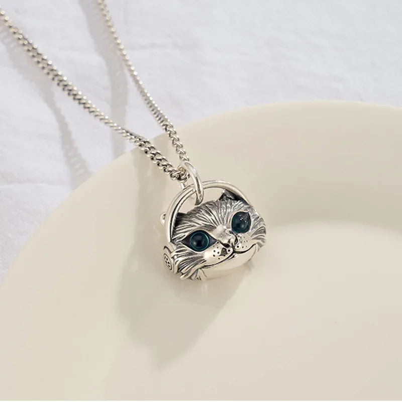 Fashion Cat Wearing Earphones Pendant Necklaces For Men and Women Retro Hip Hop Sweater Chain Goth Jewelry Punk Accessories Gift