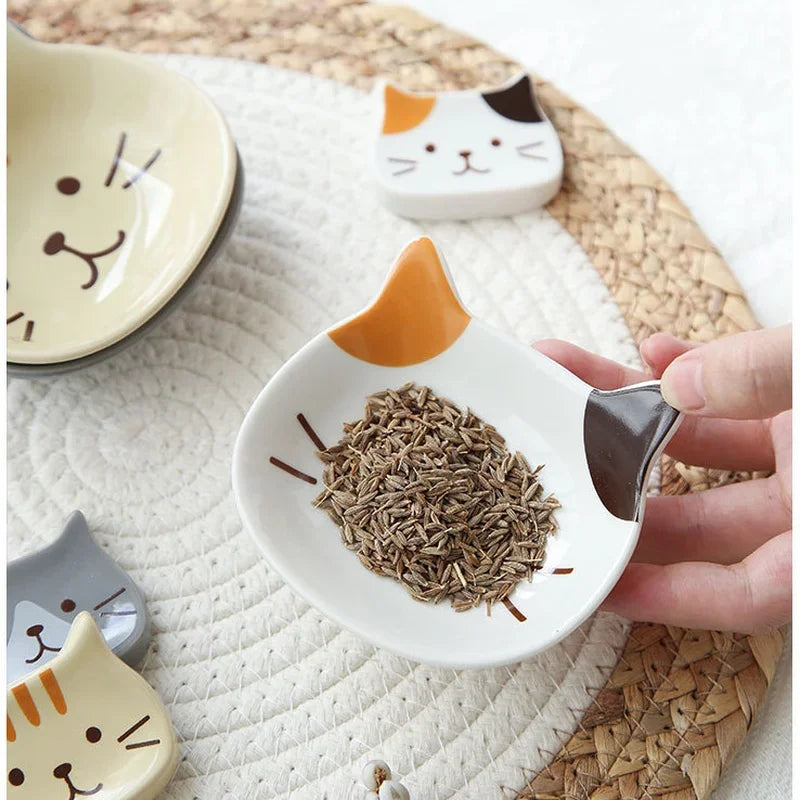 Japanese Cute Cat Dish Creative Ceramic Seasoning Dish Porcelain Dipping Saucer Plate Snack Plate Kitchen Supplies Tableware