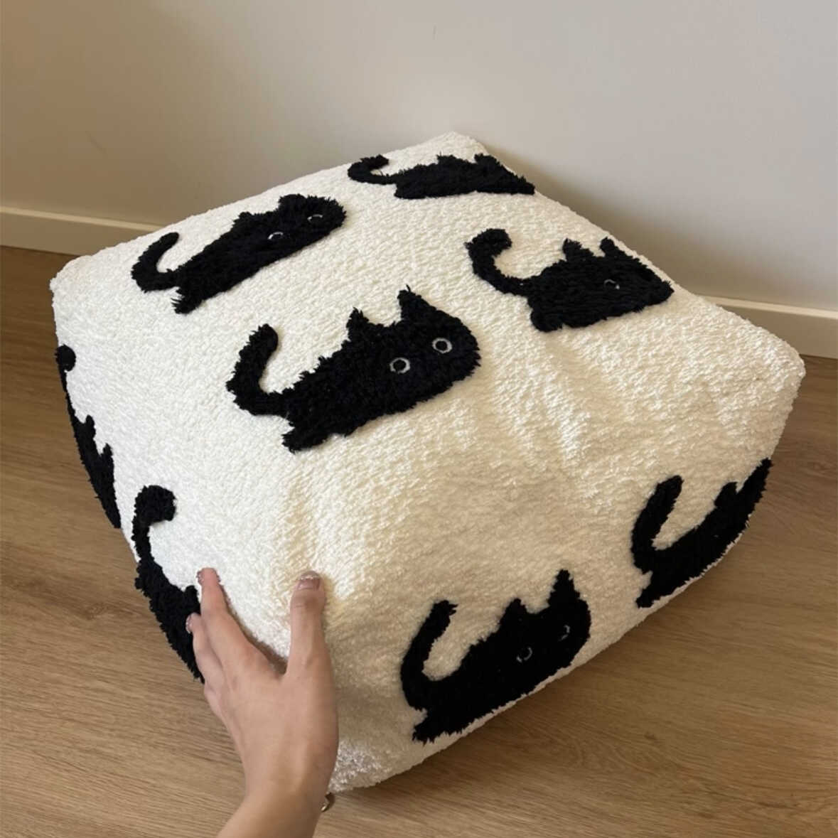 New living room seat pier tatami small black cat plush household futon seat cushion home goods can be dismantled and washed