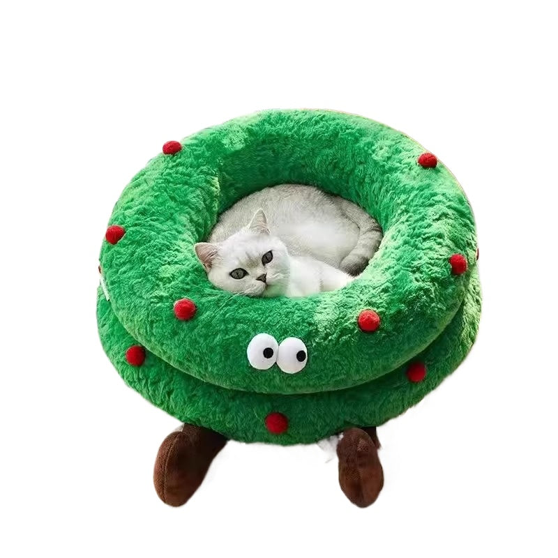 Christmas Themed Cat Nest for Winter - Cozy and Removable